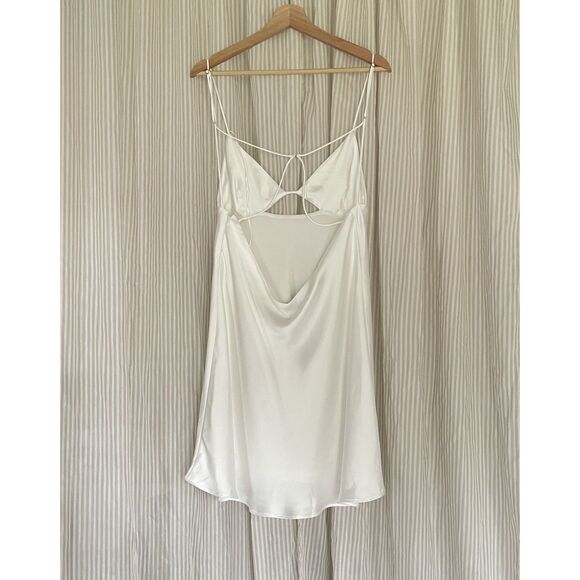 Zara White Satin Cut-Out Mini Dress Blogger Favorite Backless Strappy Slip XXL - Picture 6 of 11